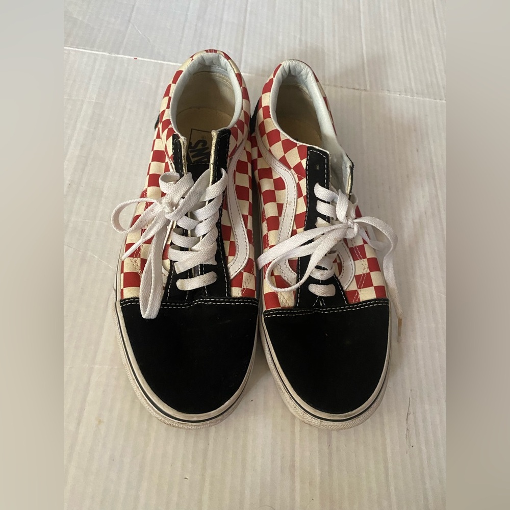 Vans Off The Wall checkerboard unisex size 9 men size 10.5 women shoes